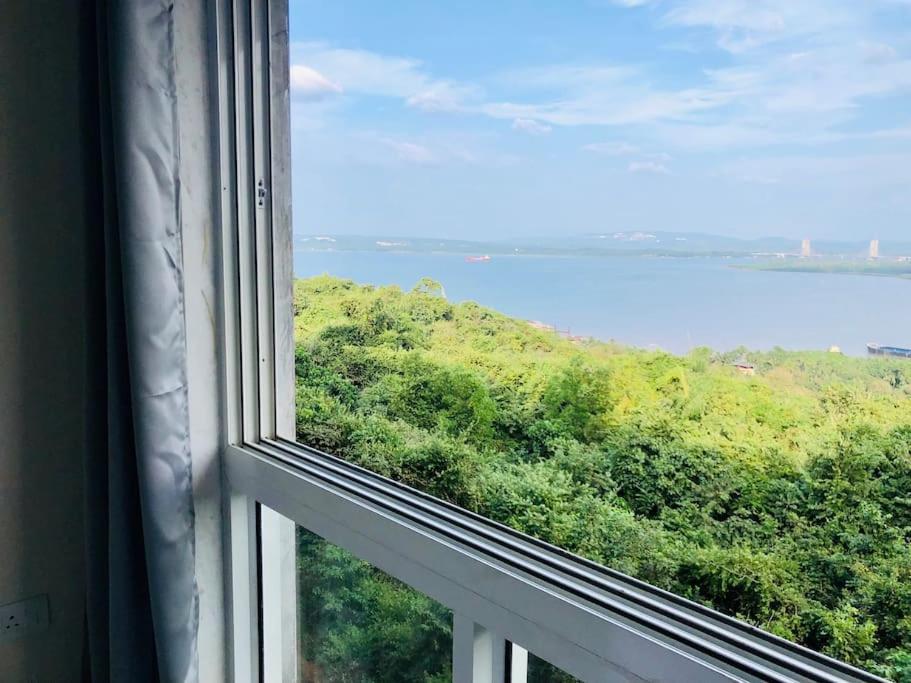 Lovely 2-Bedroom Sea View Serviced Apartment Dabolim Goa Exterior foto